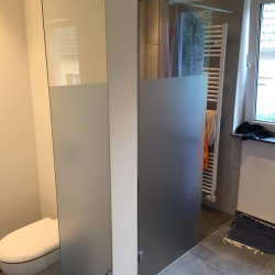 Glasdusche Duschtrennwand satiniert mit Sichtschutz