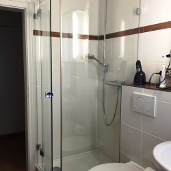 Glasdusche individuelle Anfertigung